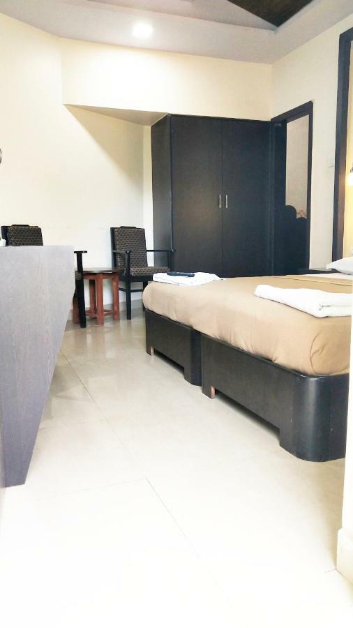 Hotel Amigo Plaza Colva Exteriér fotografie