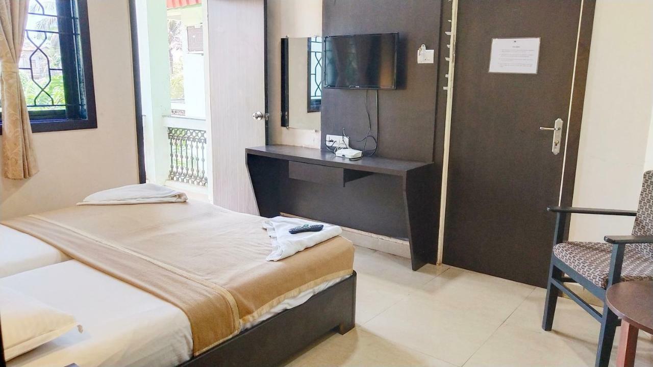Hotel Amigo Plaza Colva Exteriér fotografie